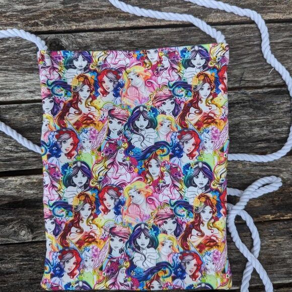 Princess crossbody fabric bag/ pouch 2 outer zippers Size 8"x6"  Brand New - Picture 2 of 2